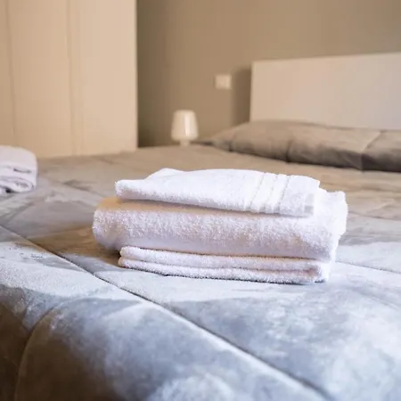 Grazioso Nel Cuore Del Centro Storico Apartment *