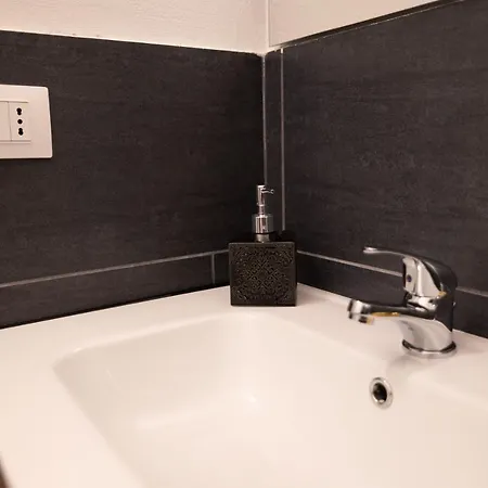 Grazioso Nel Cuore Del Centro Storico *